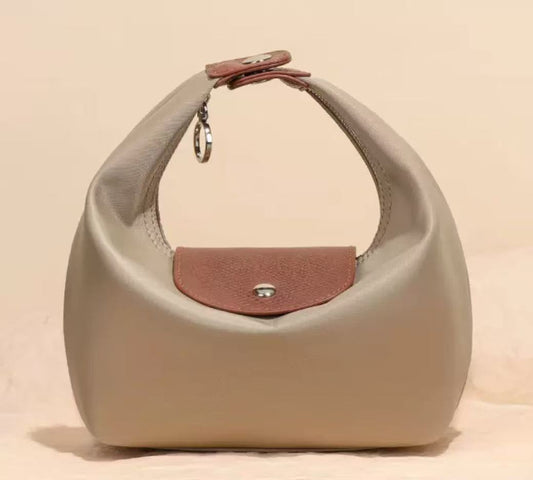 Hand bag【$49.99-$59.99】